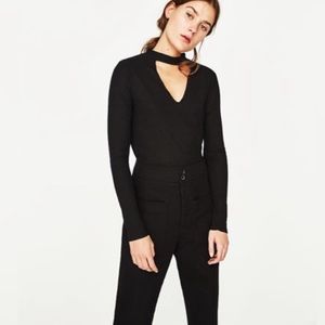 Zara Knit V-Neck Long Sleeve with Choker